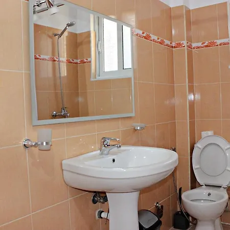Sunny Apartment Sarande