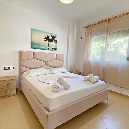 Apartment Sunny Sarande