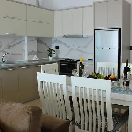 Sunny Apartment